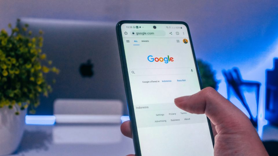 Iphone showing google